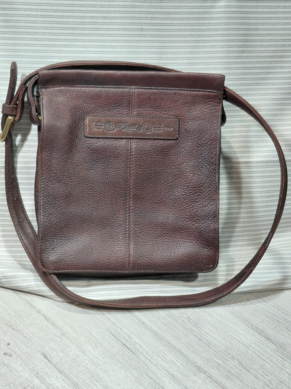 Vintage Fossil Crossbody Bag. The New American Classic 1954 Brown #75082